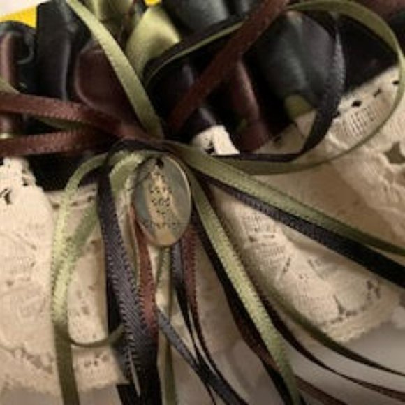 Camo & black ribbon, off white lace. New wedding guarder - Picture 4 of 7